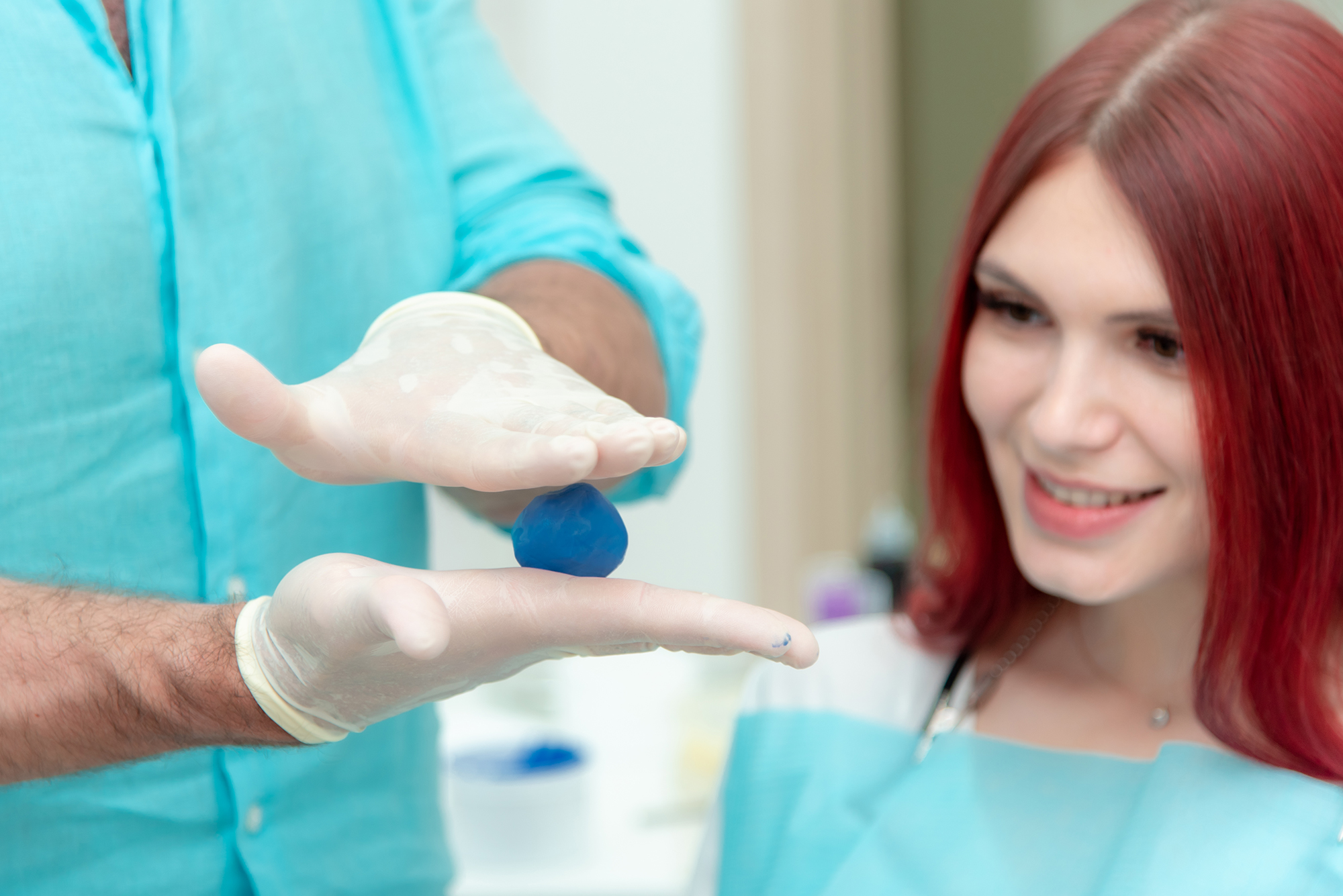 Para Doctores dentist with patient preparing impression material 2026 03 26 06 03 50 utc